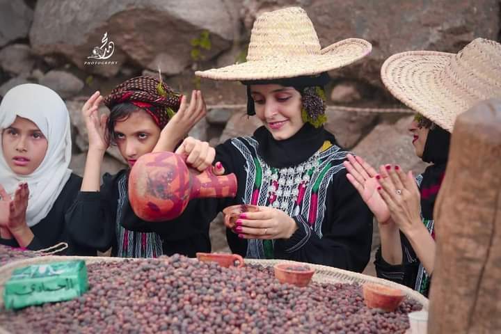 مهرجانًا بالبن اليمن جنوب محافظة تعز