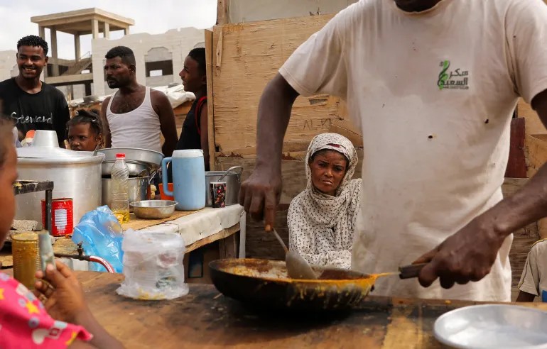 تقرير دولي يحذر: اليمن على حافة الجوع الحاد للغاية وسط تراجع الواردات وتفاقم الأزمات