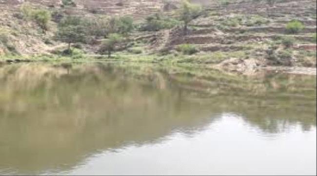 وفاة طفلة غرقا وثلاث نساء أخريات حاولن إنقاذها بلحج