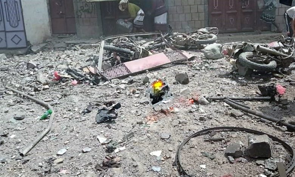 ارتفاع عدد ضحايا انفجار مستودع أسلحة بمحافظة أبين.