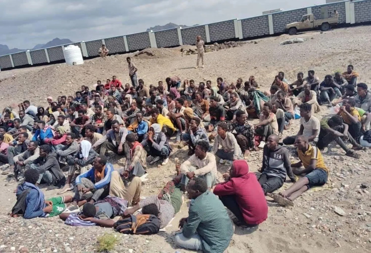 وصول 650 مهاجراً إثيوبياً غير نظامي إلى سواحل شبوة عبر قوارب تهريب