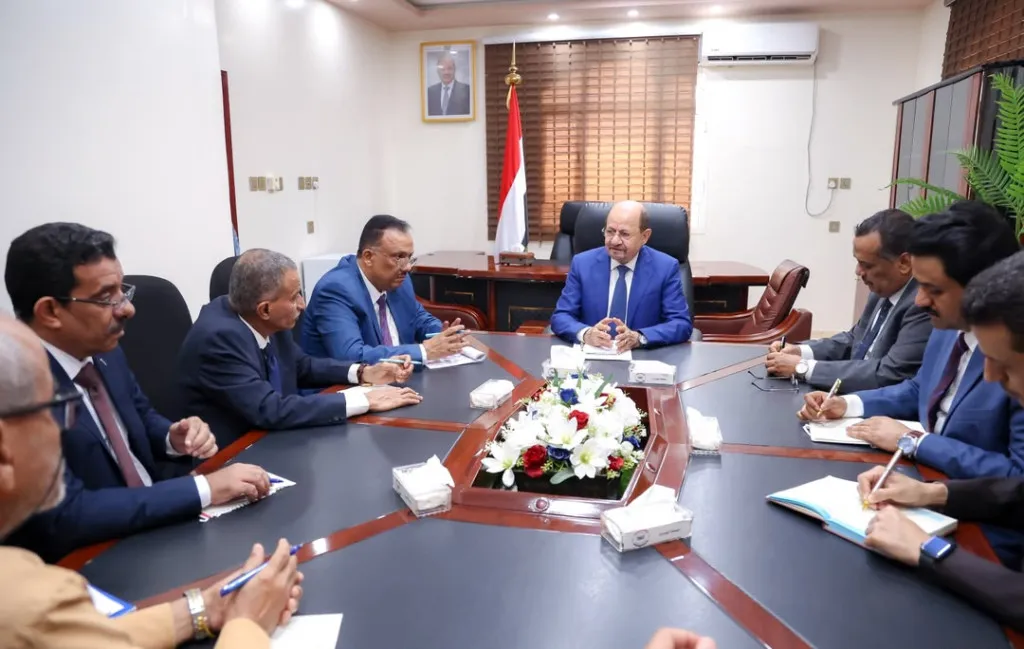 رئيس الوزراء يتفقد مصلحة الجمارك ويؤكد دورها في حماية الاقتصاد وتعظيم الإيرادات