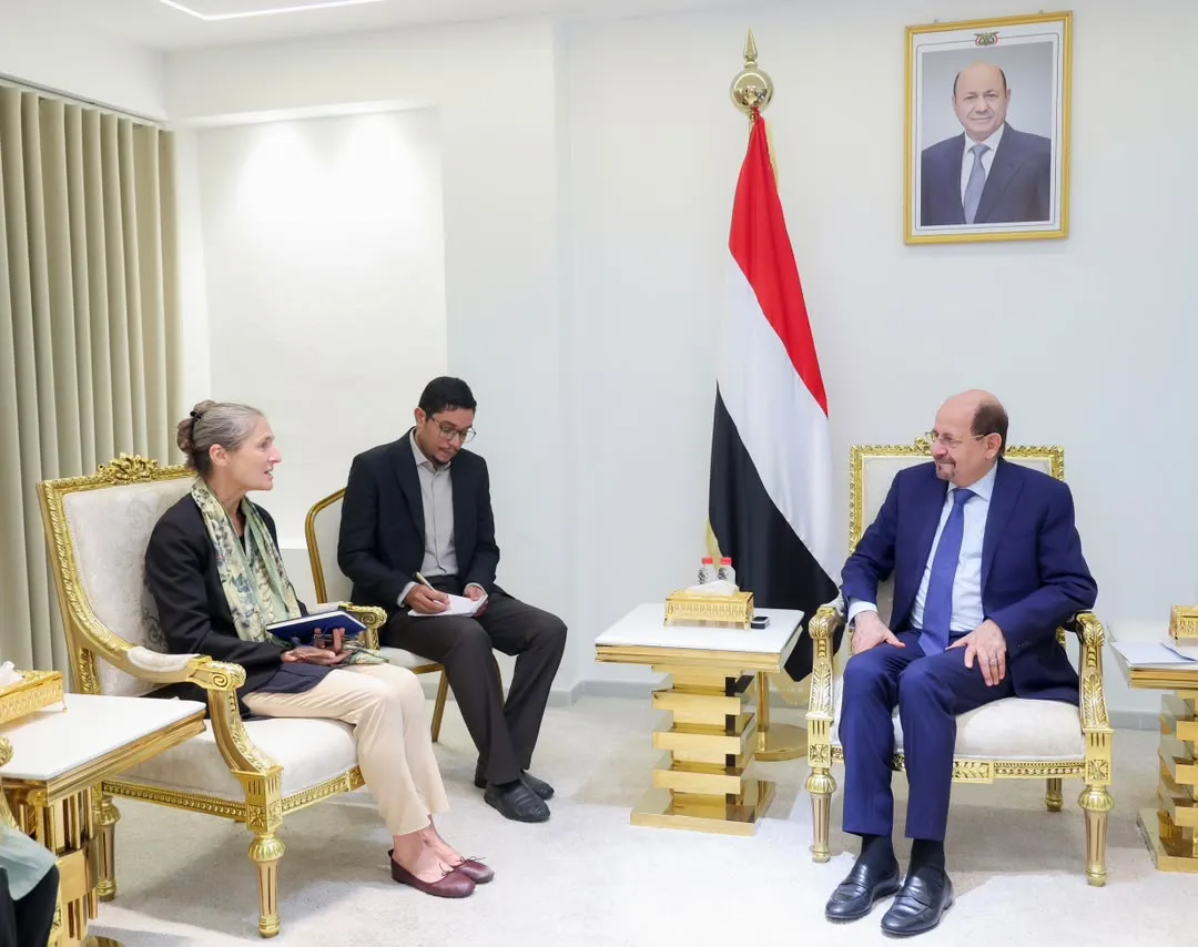 رئيس الوزراء الدكتور الزنداني يبحث مع هولندا دعم التنمية والإصلاحات الحكومية