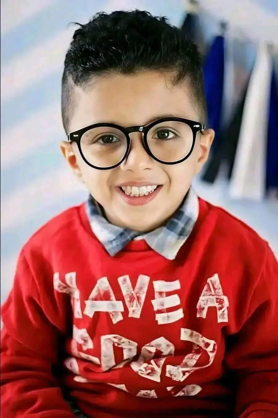 السلطة المحلية في تعز تعلن إجراءات عاجلة بعد حادثة سقوط طفل في مجرى سيل