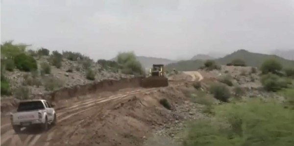 محلية تعز تعتبر مبادرة فتح طريق من قبل الحوثيين التفافًا 