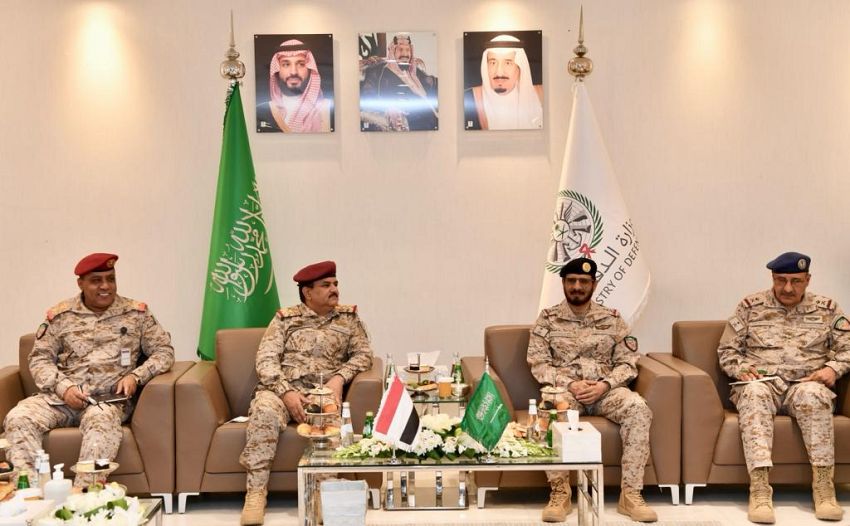 نقاش يمني سعودي بشأن العمليات العسكرية في المرحلة القادمة 