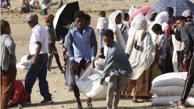 مواطنون في منطقة تيغراي