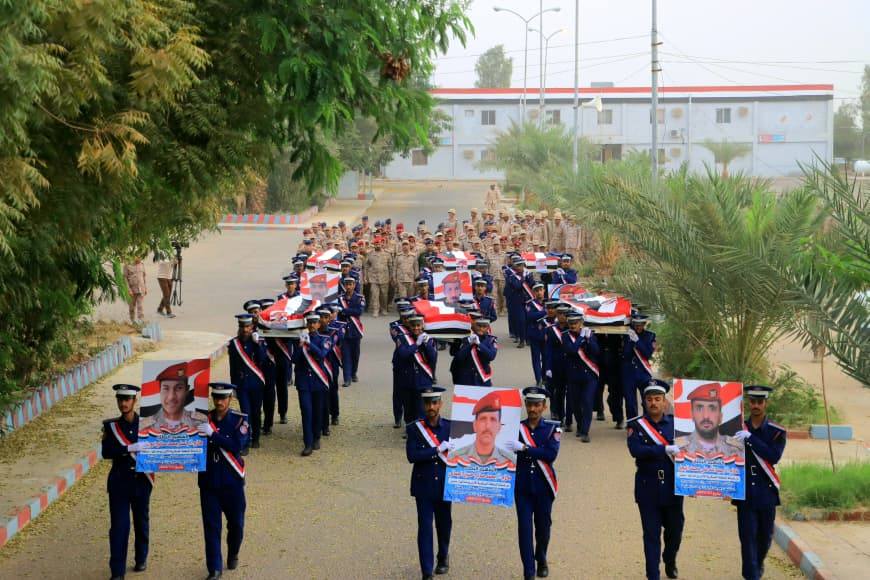 مأرب تودع شهداء الواجب الوطني الذين ارتقوا في أحداث حضرموت (صور)