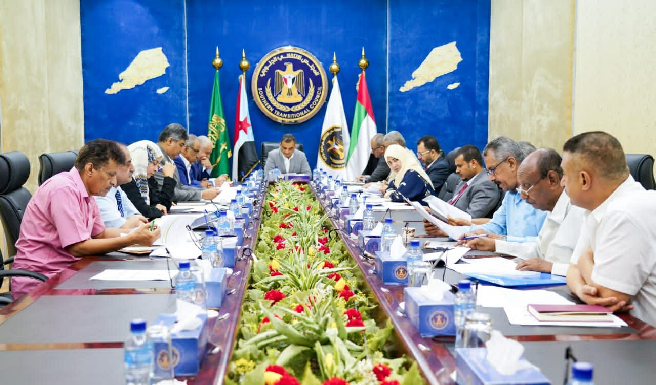 الانتقالي يشيد بزيارة الزبيدي إلى روسيا