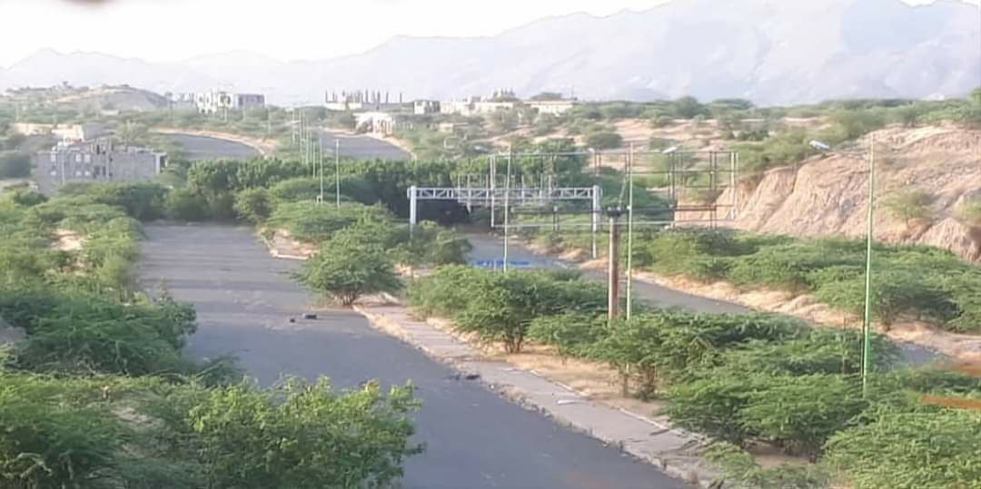 فريق الحوثيين بشأن فتح الطرق بتعز يغادر صنعاء