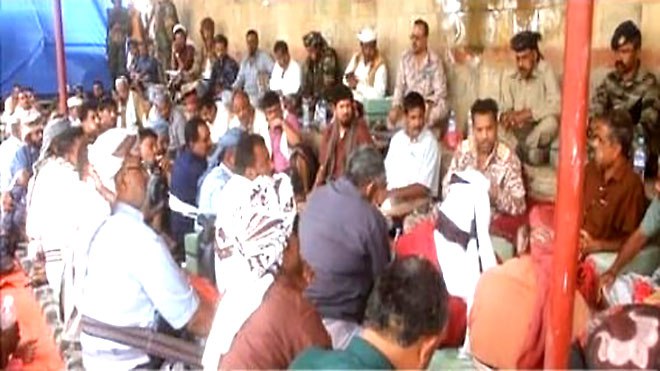 محافظ أبين يمهل شيخ قبلي أسبوعا واحدا للافراج عن مختطفين أمميين 