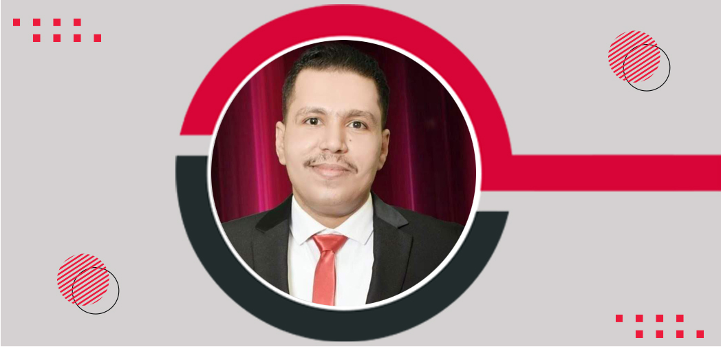 الصحفي أحمد ماهر
