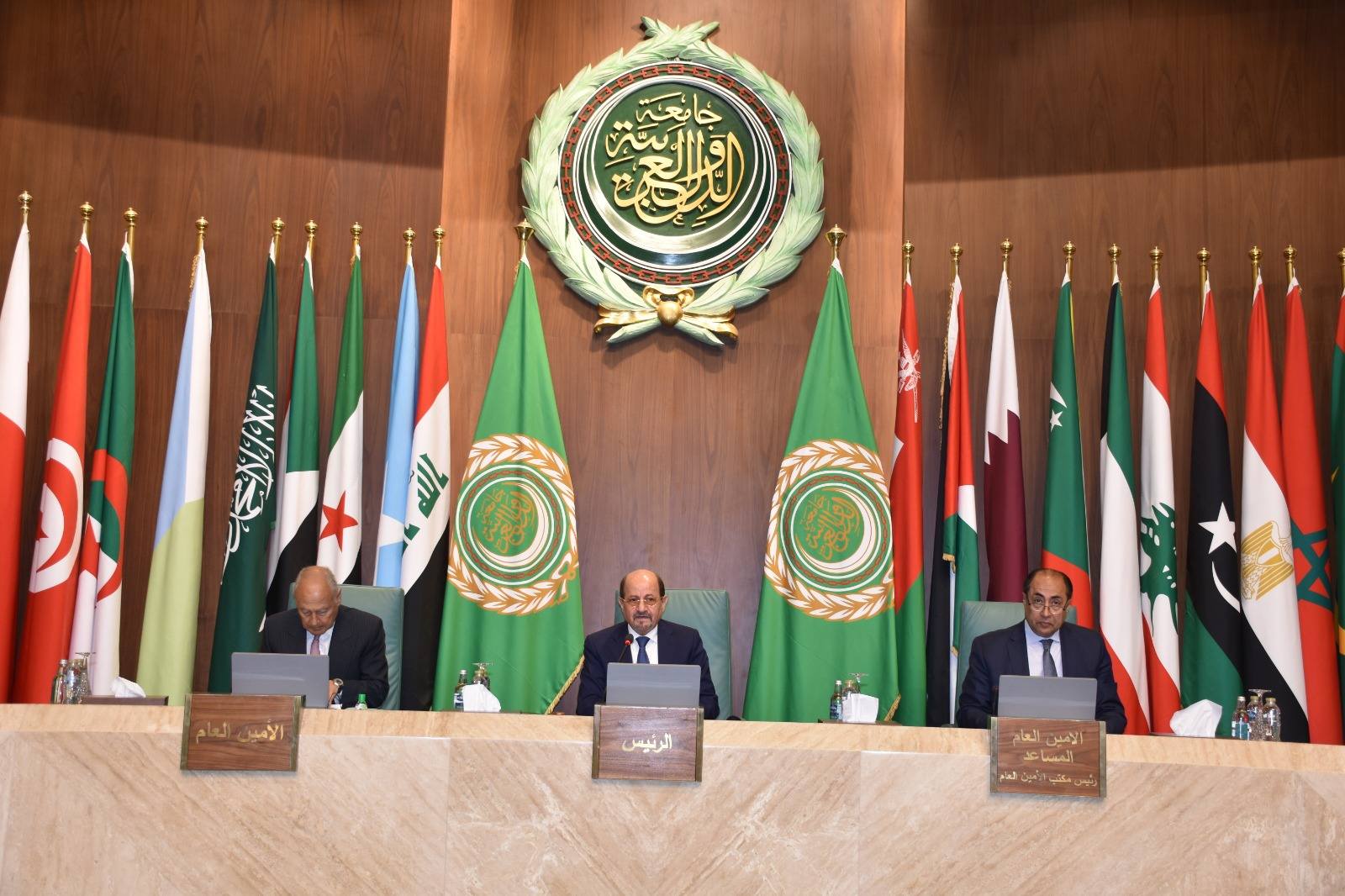 وزير الخارجية يختتم رئاسة اليمن للدورة 162 لمجلس الجامعة العربية ويسلّم الأردن قيادة الدورة الجديدة