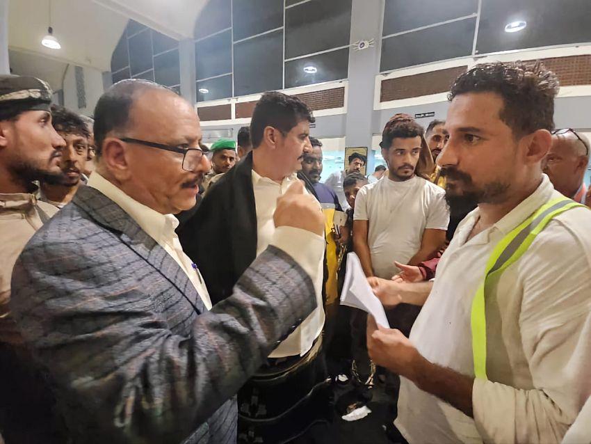 تضرر طارتيين ومباني للمواطنين من عاصفة في عدن