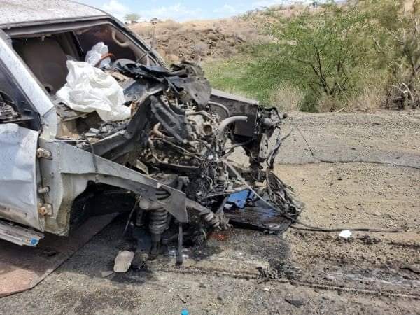 مقتل جندي ونجاة مسؤول حكومي من استهداف طيران مسير