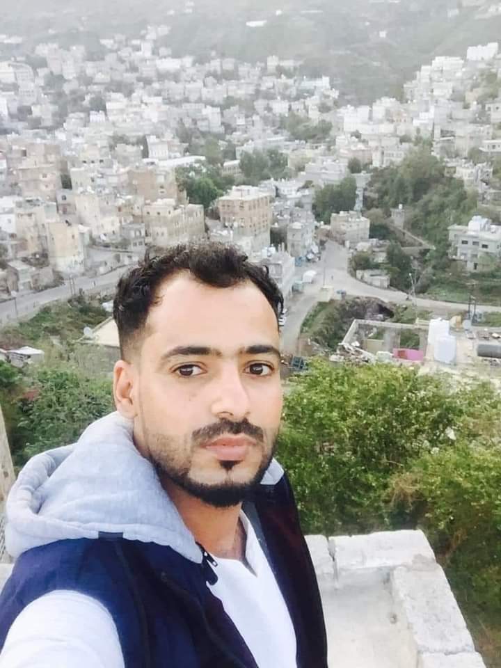 الحوثيون يختطفون مشاركين في تشييع المكحل بإب  