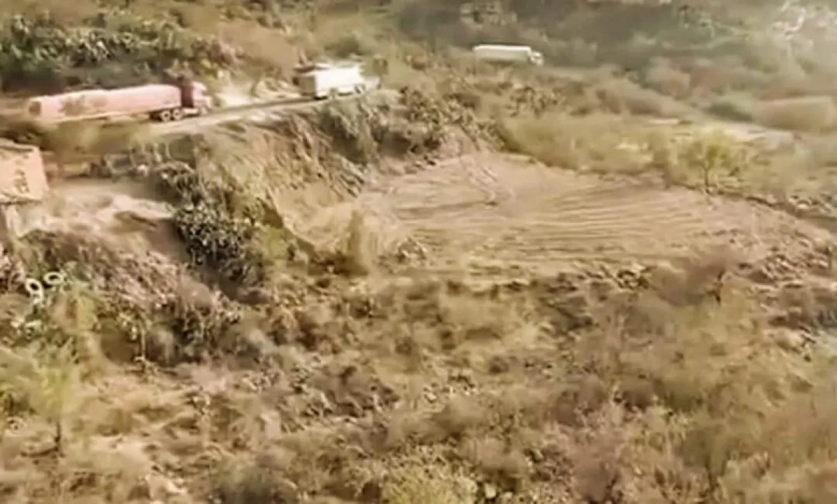 أهالي وادي المنوار في إب يرفضون مشروع مصنع لتكرير الزيوت المستعملة