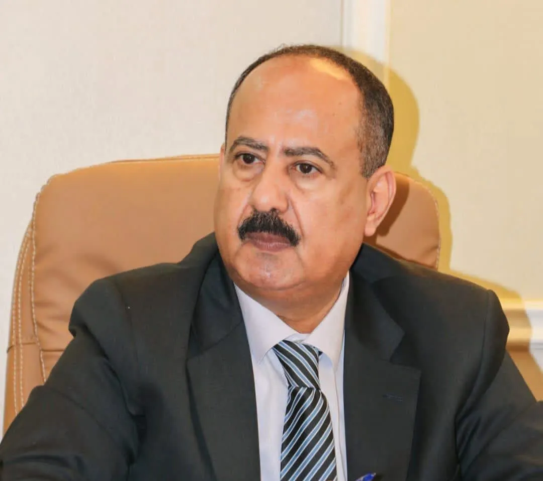 وزير النقل محسن العمري يوجّه بتشكيل لجنة لمتابعة أوضاع منفذ الوديعة بعد التقلبات الجوية