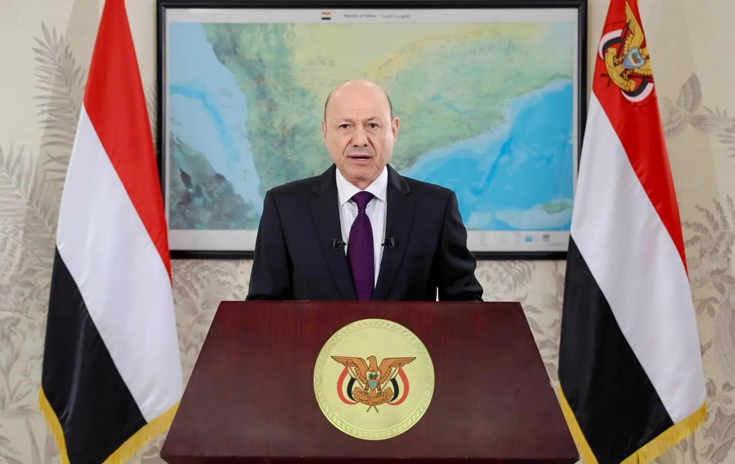 الرئيس العليمي: التصعيد الحوثي يخدم إيران ولن يوقف استعادة الدولة