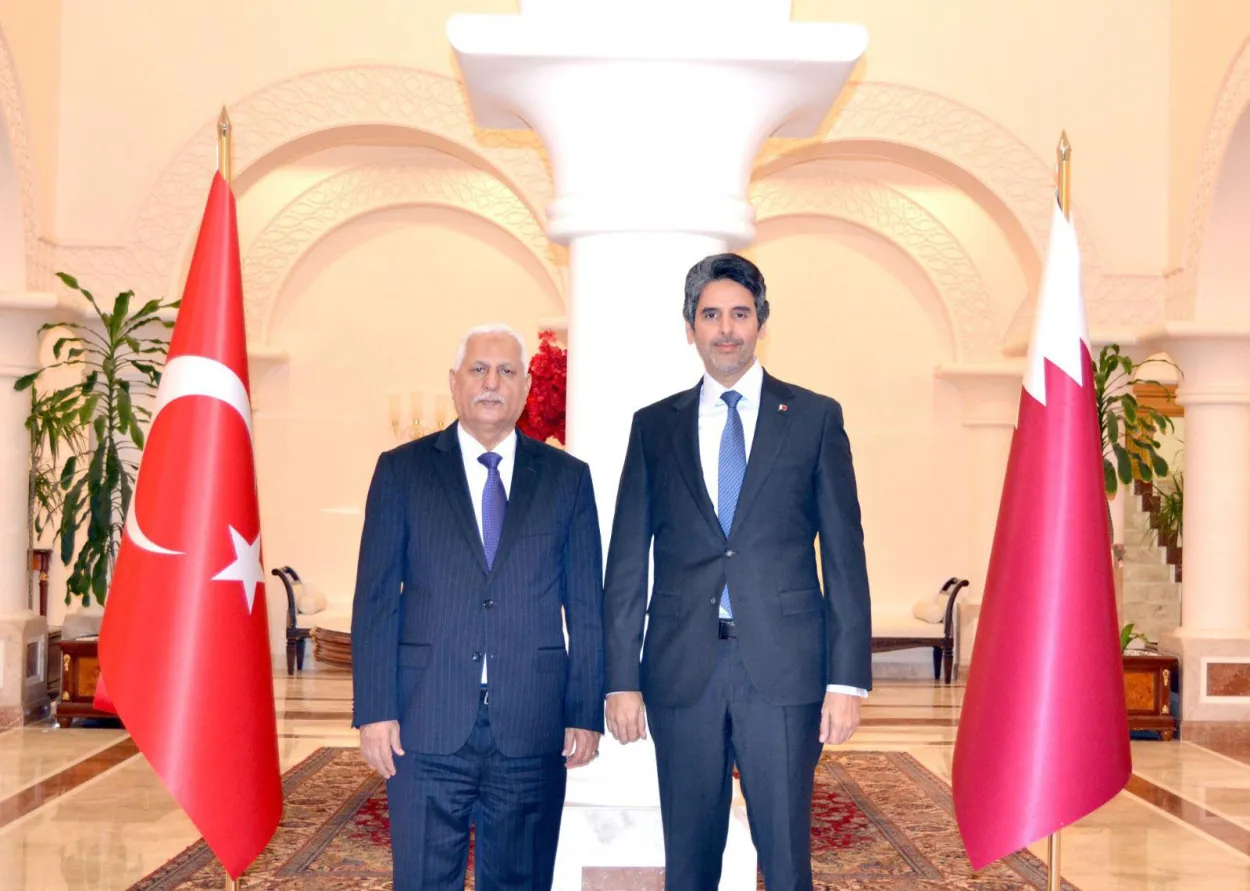 السفير محمد صالح طريق يلتقي نظيره القطري في أنقرة لبحث المستجدات