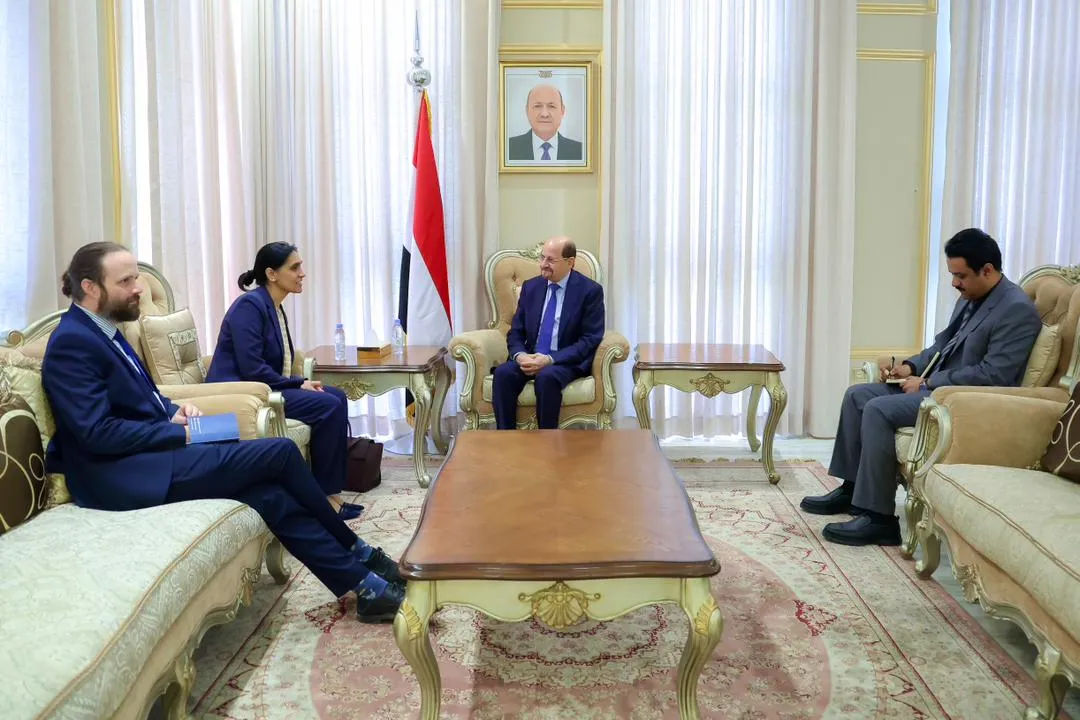 رئيس الوزراء الزنداني  يبحث مع السفيرة البريطانية تطورات الأوضاع وجهود الإصلاحات الحكومية في اليمن