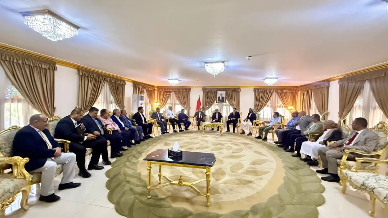 هيئة رئاسة مجلس الشورى تؤكد دعمها للقيادة السياسية وتشدد على توحيد الصف الوطني