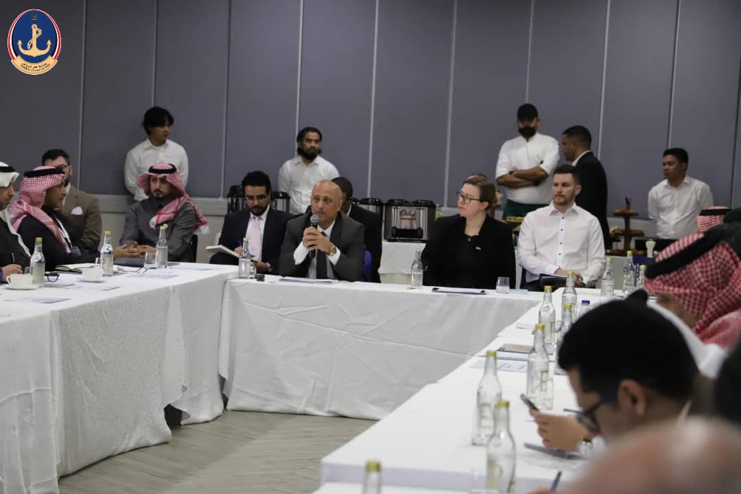 اجتماع دولي يؤكد دعم خفر السواحل اليمني وتعزيز الأمن البحري